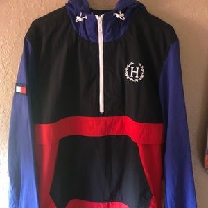 Tommy Hilfigar windbreaker (RARE)
